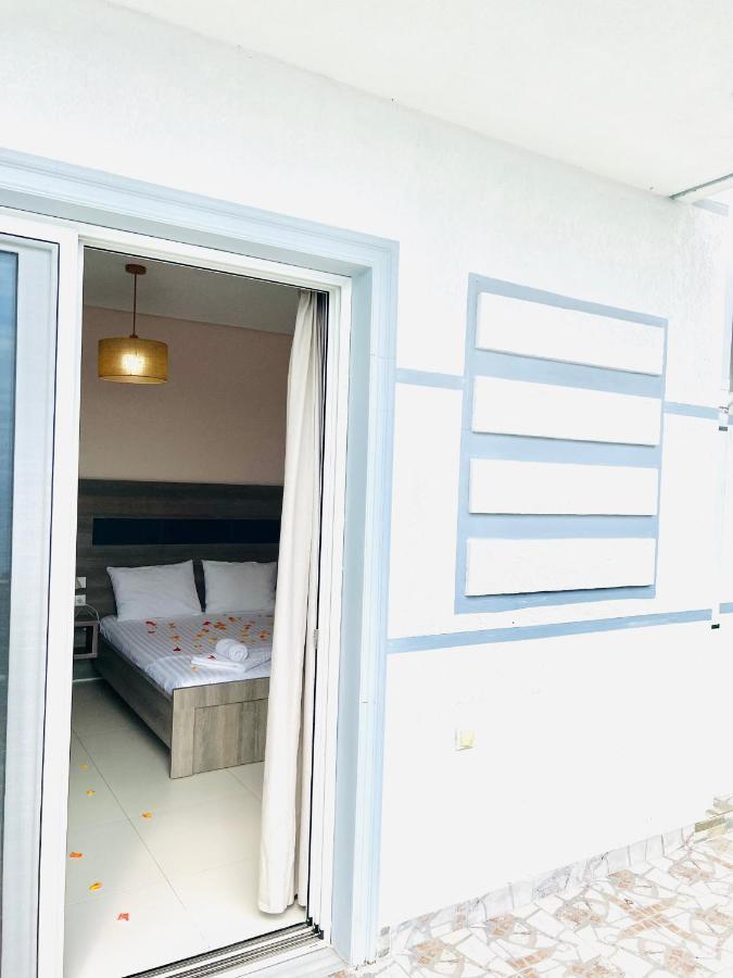 Mistral Inn Himare Exterior foto